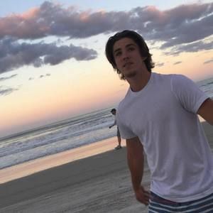 Meet your Posher, Justin